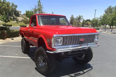 1970s Lifted Chevy Trucks