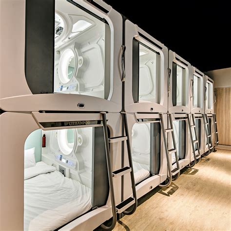 Japanese-style Pod Hotel Opens in Mumbai - RobinAge