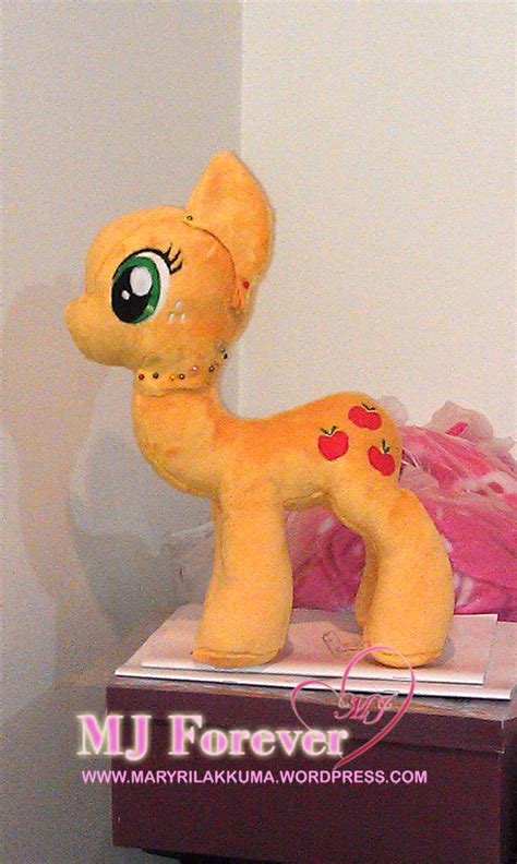 MLP: Sewing third plushie… new pattern! – Moggymawee