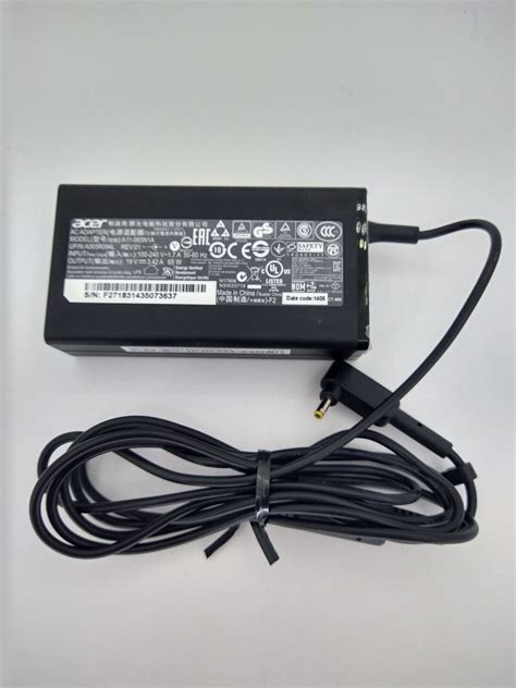 Genuine Acer A11 065n1a Laptop Ac Adapter Charger And Power Cord 19v 65w