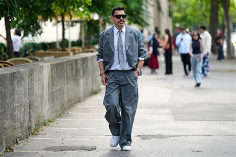 Traje Gris Con Qué Combinarlo Para Verte Moderno Gq