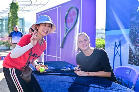 WTA Elite Trophy 2023 Magda Linette zagra z Darią Kasatkiną o