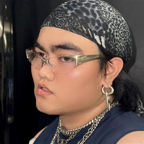 Where the Rain Becomes Light 🌧️🌦️☀️🍃🌷 When the rain softens into light