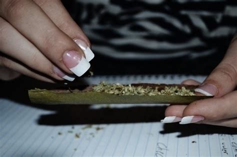 blunt rolling on Tumblr