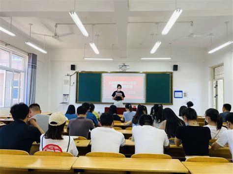 南阳职业学院公共教学部