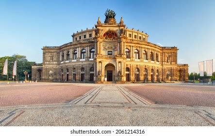 3,062 Semperoper Germany Images, Stock Photos & Vectors | Shutterstock