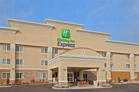 Holiday Inn Express - Bowling Green, Bowling Green (KY) | Best Price Guarantee - Mobile Bookings ...