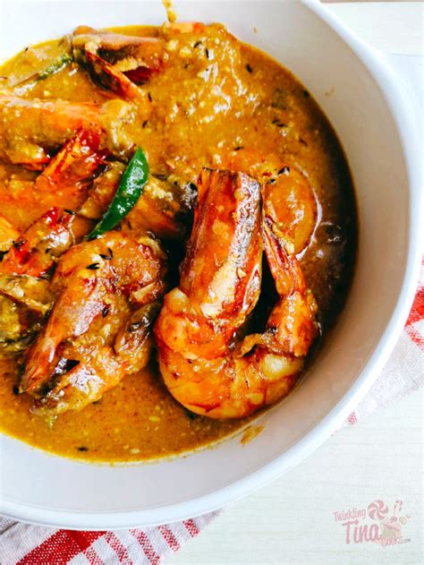 Chingri Malaikari Bengali Prawn Curry In Coconut Milk Twinkling