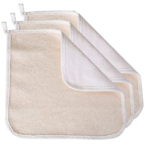 The Best Washcloths For Faces According To Dermatologists