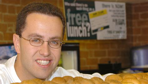 Ex-Inmate Says Jared Fogle Is 'Living The Life' In Prison, Cooking ...