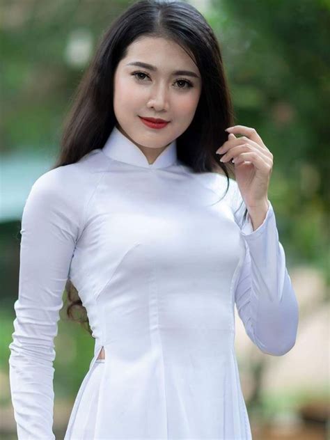 Pin By NhiẾp Ảnh On Áo DÀi Vietnamese Long Dress Women Long Dresses Ao Dai