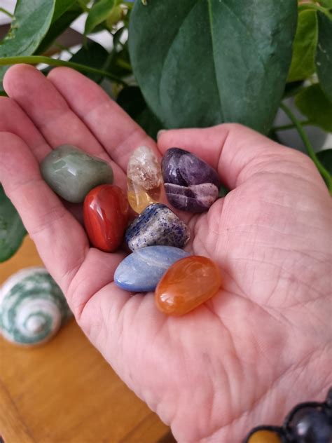 Chakra Aura Mini Education Package Chakra Stones Alison Dunlop