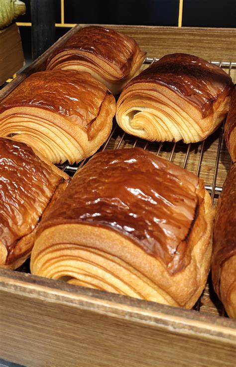 Pain Au Chocolat 9GAG