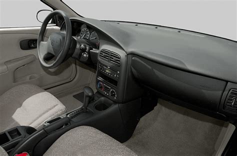 2002 Saturn SL - Specs, Prices, MPG, Reviews & Photos | Cars.com