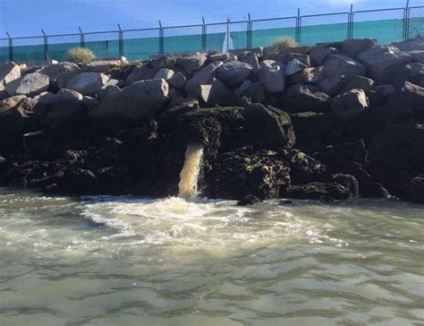 Continuos Vertidos Contaminados En La R A De Vigo