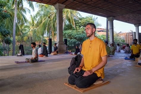 Isha Kriya Meditation: Philosophy, Techniques and Benefits