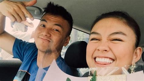 Viviane Sebar Foto Mesra Agnes Monica Wijaya Saputra Entertainment