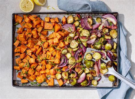 Traybake Met Spruitjes En Zoete Aardappel Van Hugo Kennis Recept