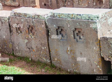 Puma punku reconstruction hi-res stock photography and images - Alamy