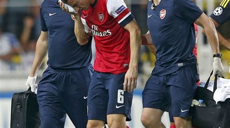 Arsenal Laurent Koscielny Nursing Worst Cut Physio Has Ever Seen After