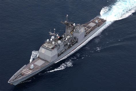 China’s Newest Warship : The Type 55 Destroyer - Navy General Board