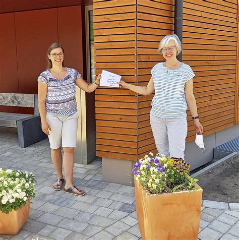 Losaktion F R Respekt Und Wertsch Tzung Physiotherapie Henn Spendet