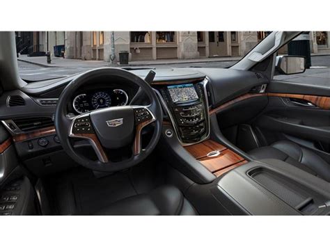 2018 Cadillac Escalade: 98 Interior Photos | U.S. News