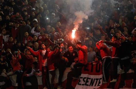 Liberaron a los diez hinchas de River detenidos en los incidentes en Lanús