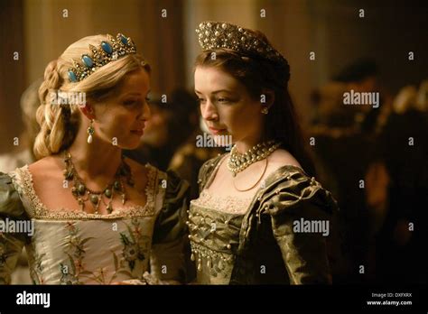 Sarah bolger the tudors hi-res stock photography and images - Alamy