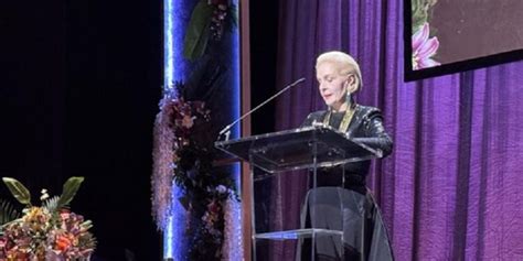 Carolina Herrera Clama Por Una Venezuela Libre Tras Recibir Premio