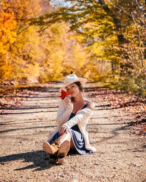 40 Fall Photoshoot Ideas The Instagrammers Guide Artofit