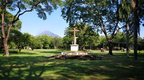 Visions of the Nicaragua Volcanos : from Granada to Leon | Visions of ...