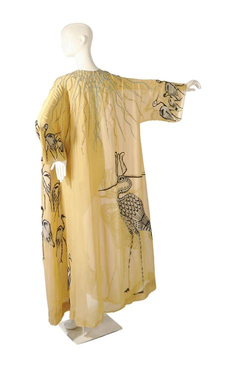 CLEOPATRA, 1963 | costumes, Memorabilia | Christie's