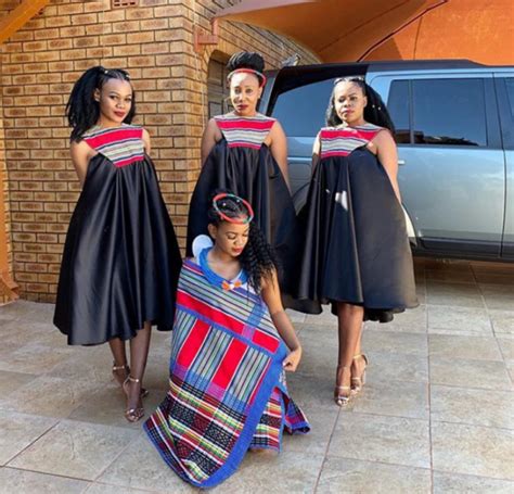 Bridesmaids In Beautiful Venda Inspired Dresses Clipkulture