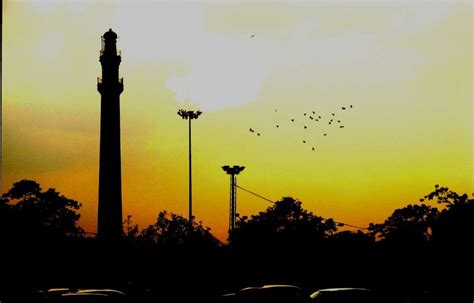 Shaheed Minar - Kolkata: Get the Detail of Shaheed Minar on Times of ...