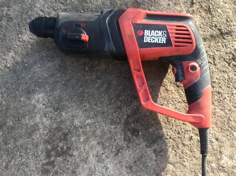 Black Decker Kd Sds Kladivo Vrtacka B N Od K Ostrava