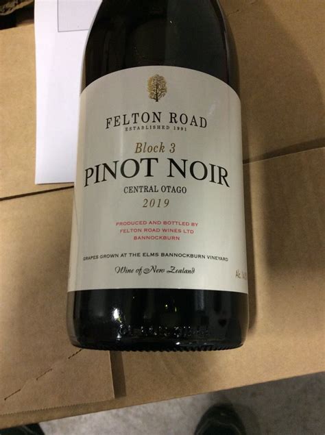 2019 Felton Road Pinot Noir Block 3 Bannockburn New Zealand South