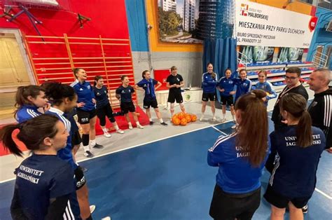 FUTSAL Mistrz Polski zagra w Niepołomicach Małopolski Związek Piłki