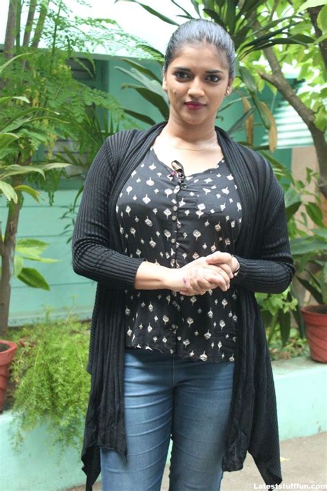 B Town VASUNDHARA KASHYAP Latest Hot Photoshoot Gallery