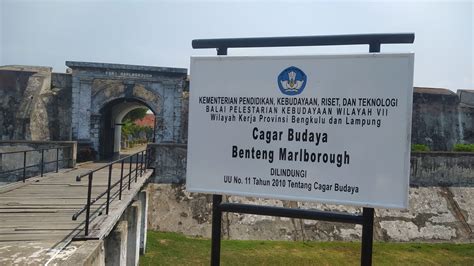 Benteng Marlborough Si Kura Kura Beton Cagar Budaya Peninggalan