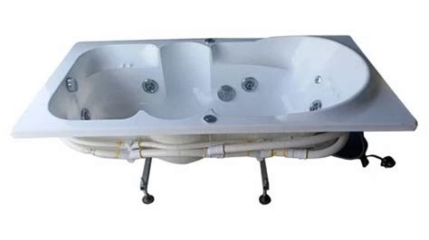 White Sparsh Glossy Acrylic Jacuzzi Bathtub For Bathroom 5 Feet L X