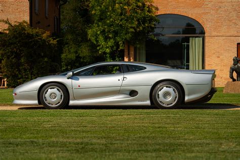 1993 Jaguar XJ 220 Ruote Da Sogno