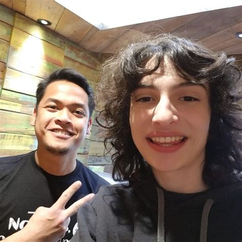 Finn Wolfhard Updates On Twitter Finn Wolfhard With A Fan At Nandos