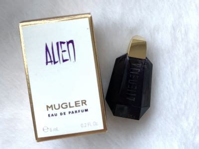 Alien Perfume Reviews: Are They Good? – FragranceAdvice