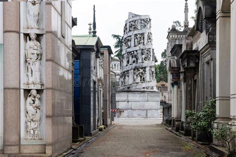 Cementerio Monumental De Mil N Cimitero Monumentale Di Milano Imagen De