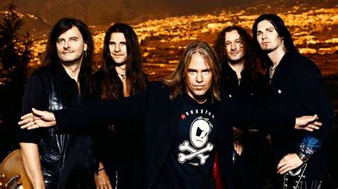 Helloween - discography, line-up, biography, interviews, photos