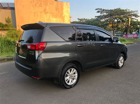 Toyota Kijang Innova Diesel 2.4 AT 2018 - Indo Mobilindo