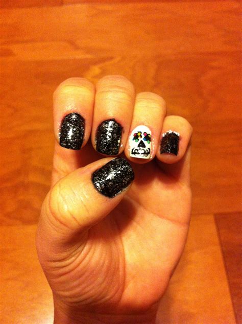 My Halloween Sugar Skull Nails Opi Metallic 4 Life Skull Nails