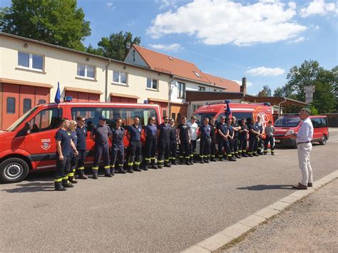 Neue Helfer zur Brandbekämpfung gestartet