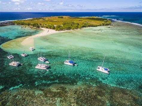 Journée croisière en catamaran à la découverte des îles du Nord de